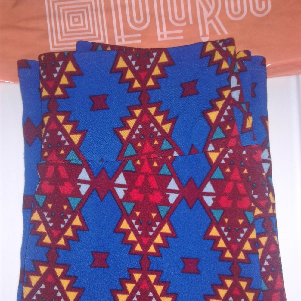 LuLaRoe Cassie